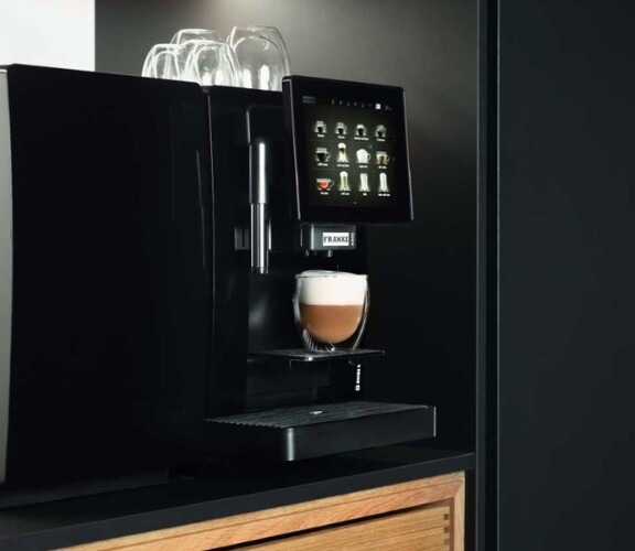 LAZZAWEB x Yellowbeard