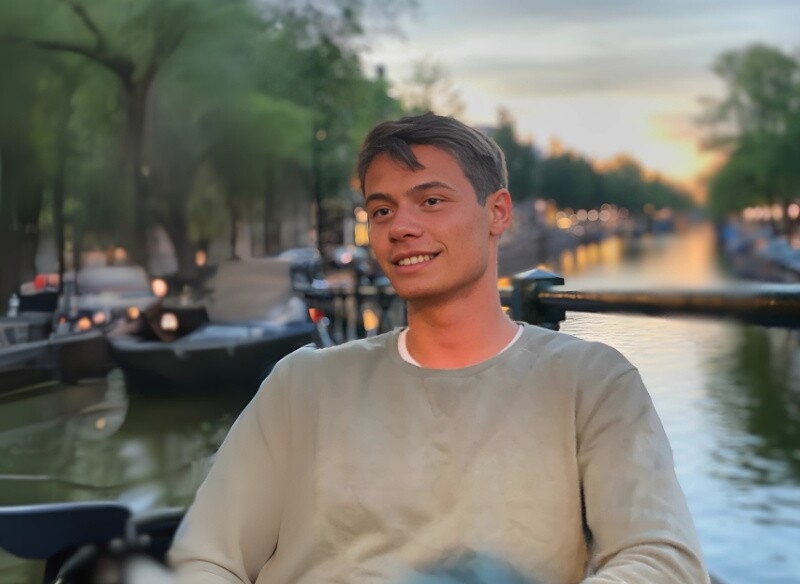 LAZZAWEB x Bundgaard